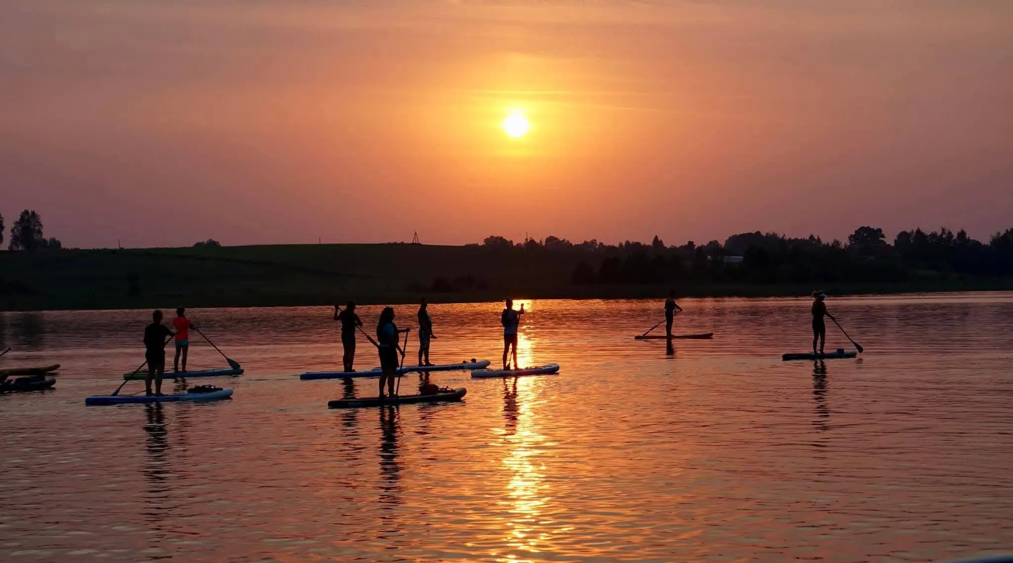 Stand-up paddle na Jeziorze Szeląg